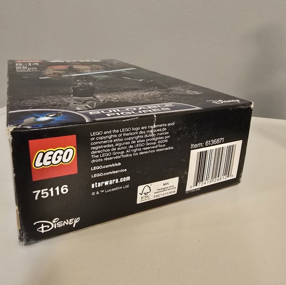Lego Star Wars buildable Finn 75116 - Picture 7 of 8